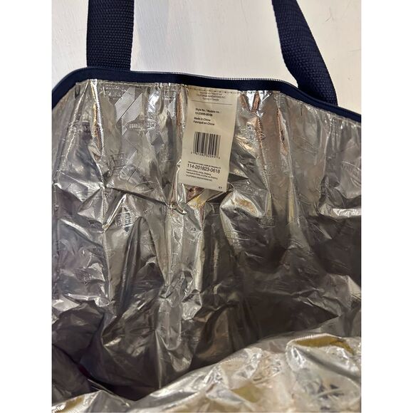 California Innovations insulated bag flag stripes foldable packable compact tote - Picture 6 of 8